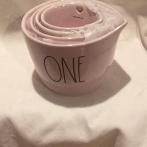 Rae Dunn Pink heart cutout measuring cups